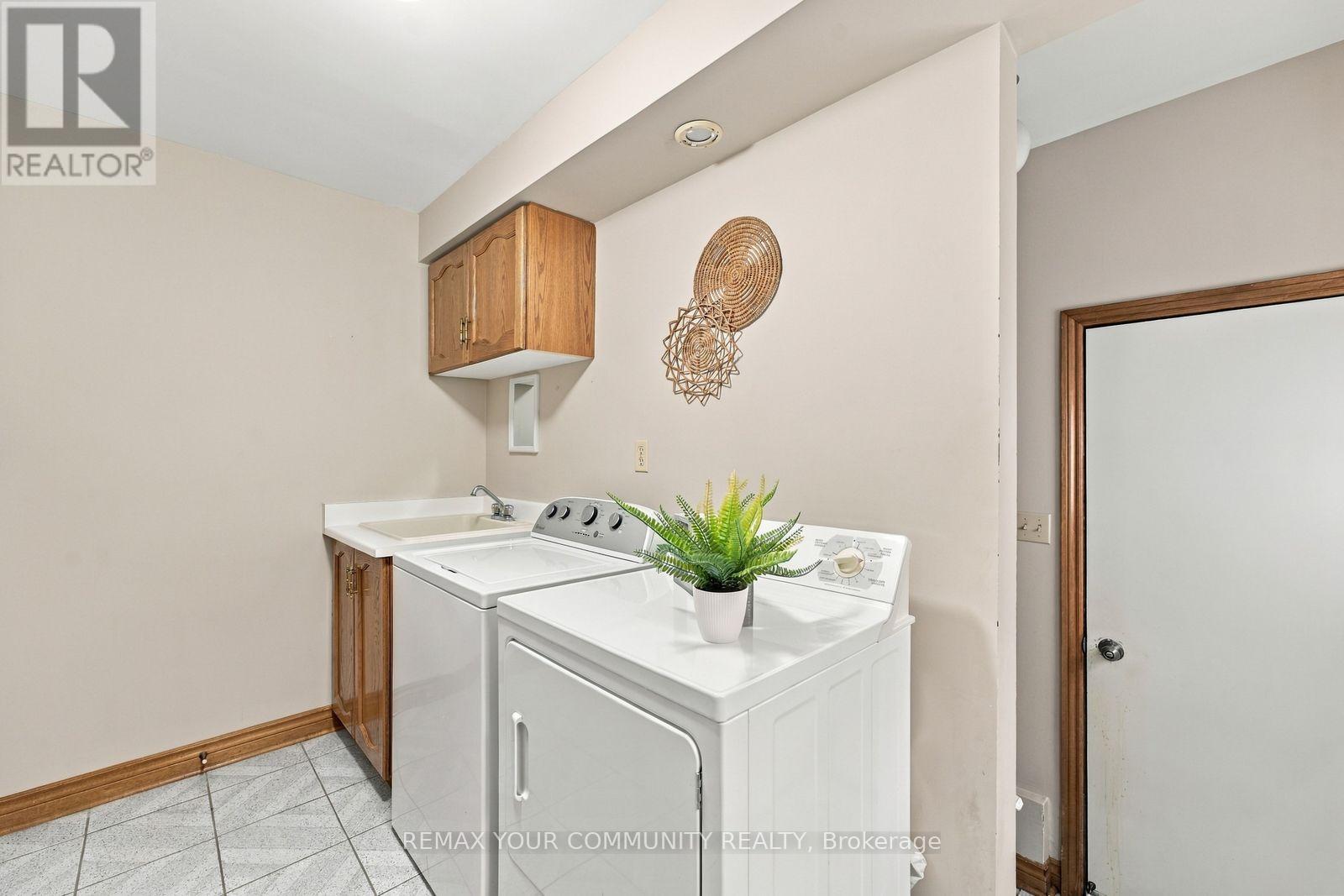 49 Trevor Street, Vaughan, Ontario  L4L 7S6 - Photo 25 - N13864350
