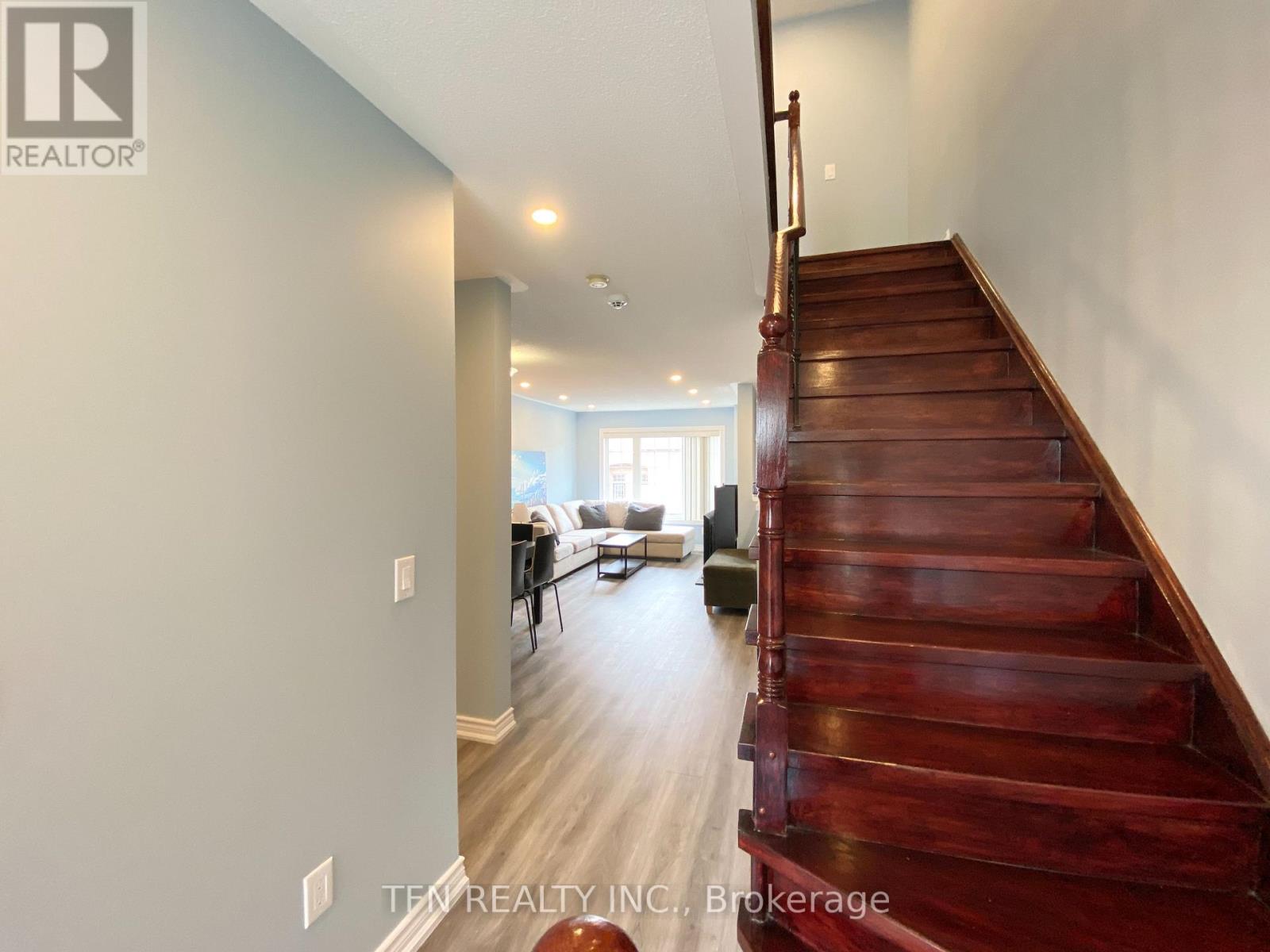 42 - 3020 Cedarglen Gate, Mississauga (Erindale), Ontario  L5C 4S7 - Photo 18 - W13730402