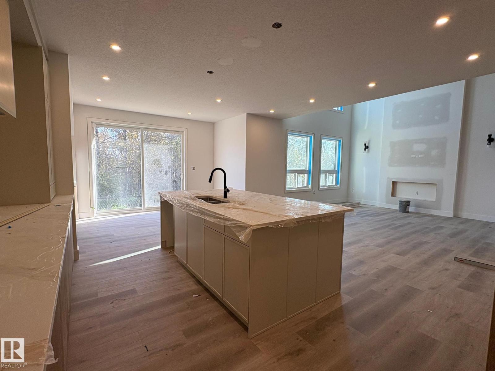 14 Arthur Wy, Spruce Grove, Alberta  T7X 0Y4 - Photo 8 - E4511817