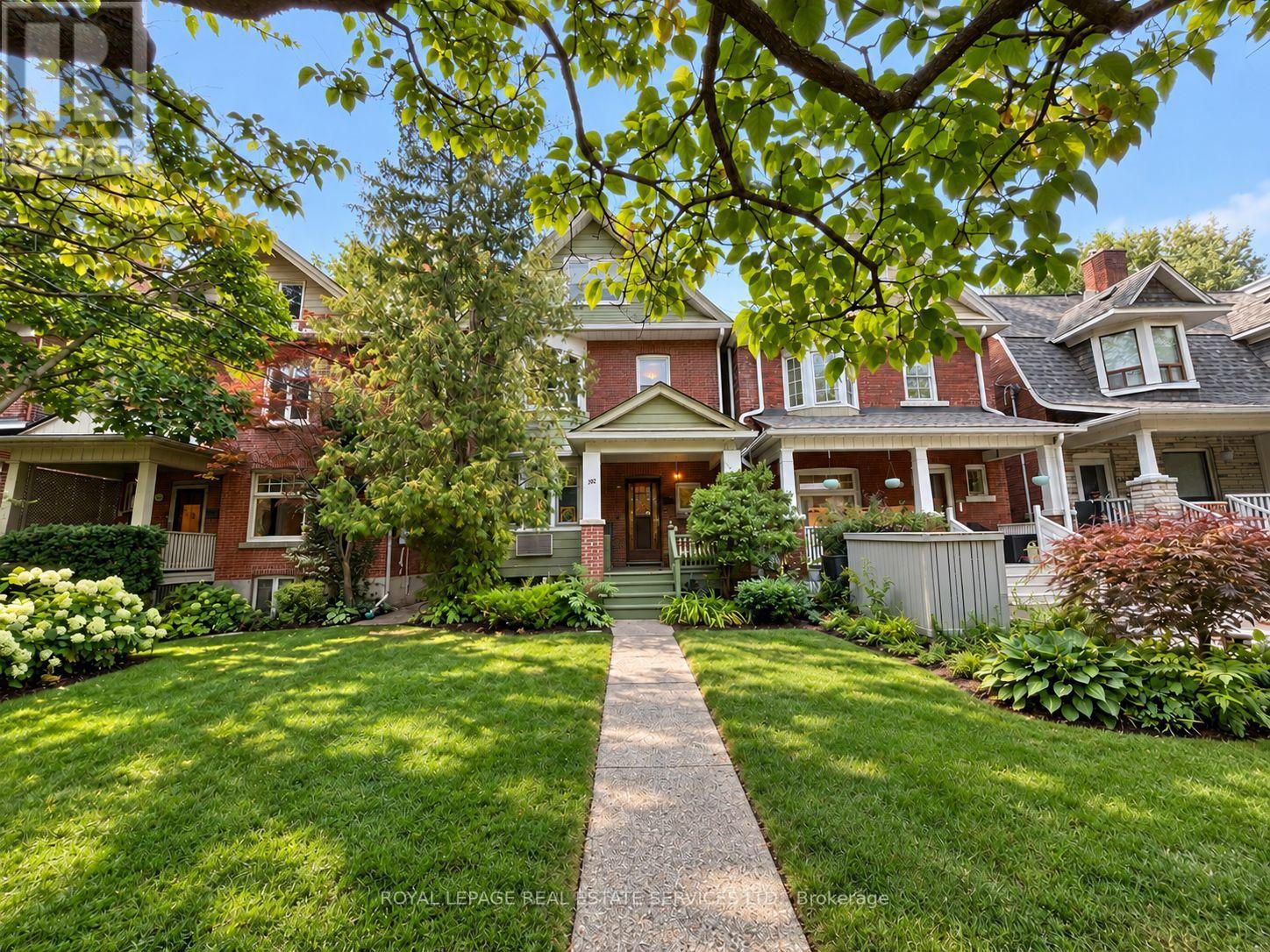 2 - 102 Westminster Avenue, Toronto, Ontario  M6R 1N4 - Photo 25 - W13864260