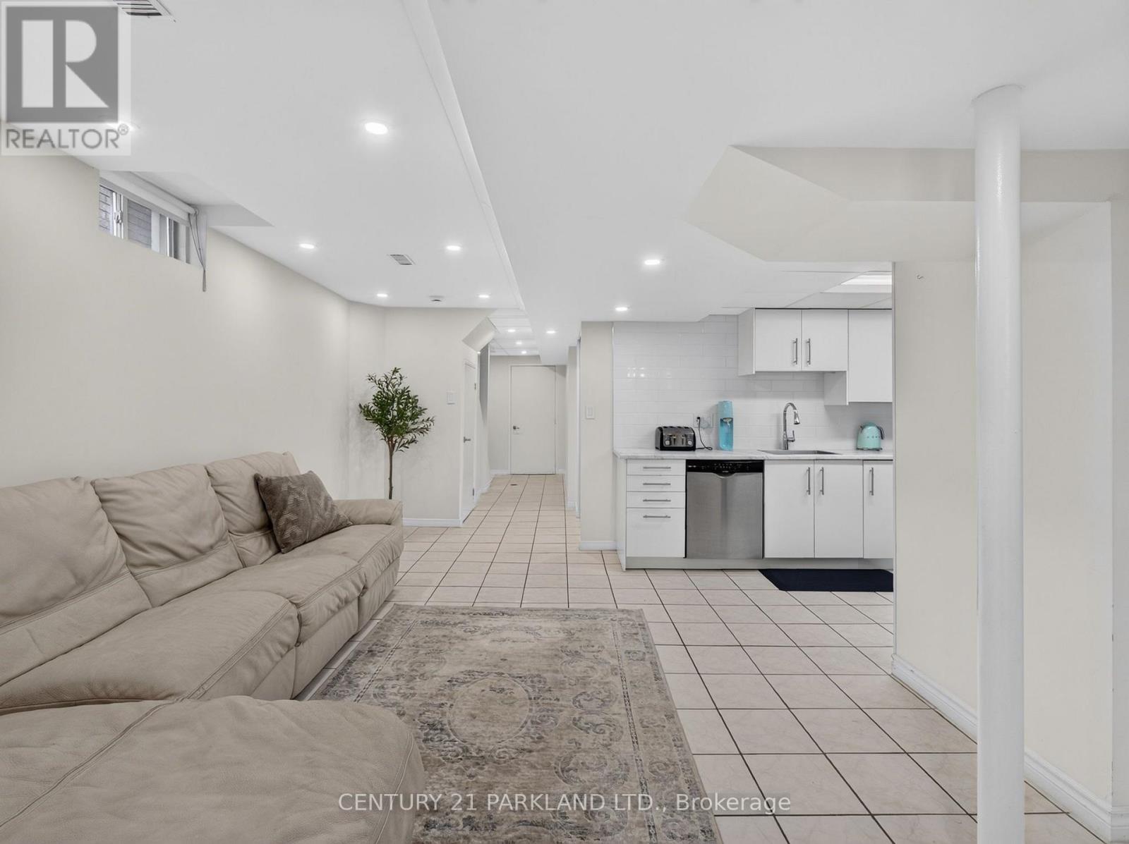 228 Rosemount Avenue, Toronto, Ontario  M9N 3X6 - Photo 24 - W13864308