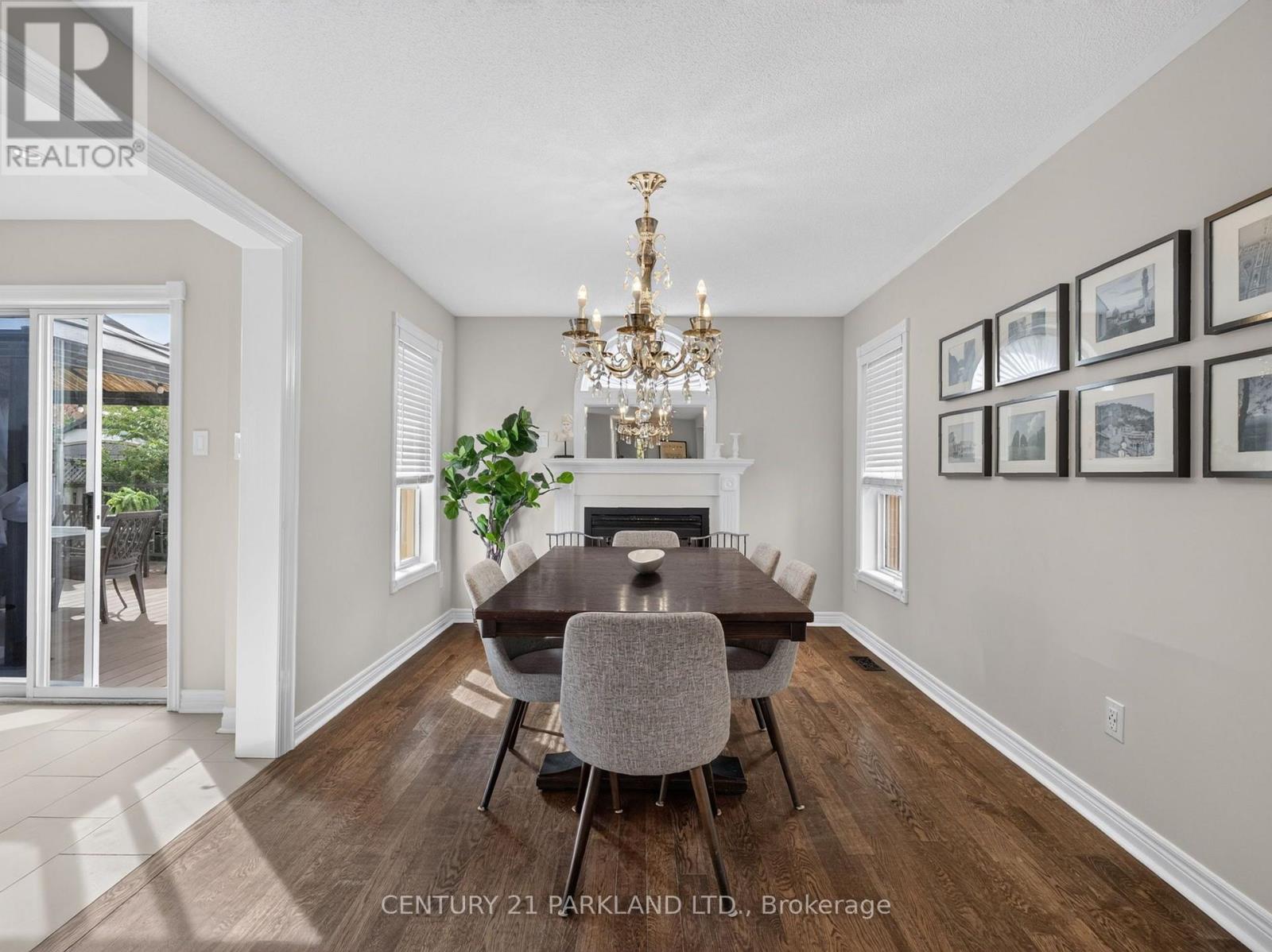 228 Rosemount Avenue, Toronto, Ontario  M9N 3X6 - Photo 7 - W13864308