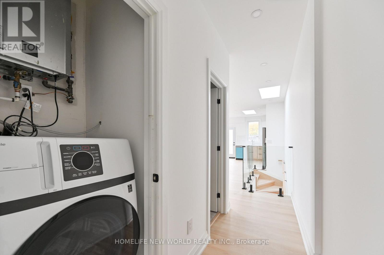228 Emerson Ave Avenue, Toronto (Dovercourt-Wallace Emerson-Junction), Ontario  M6H 3T6 - Photo 16 - W13864398