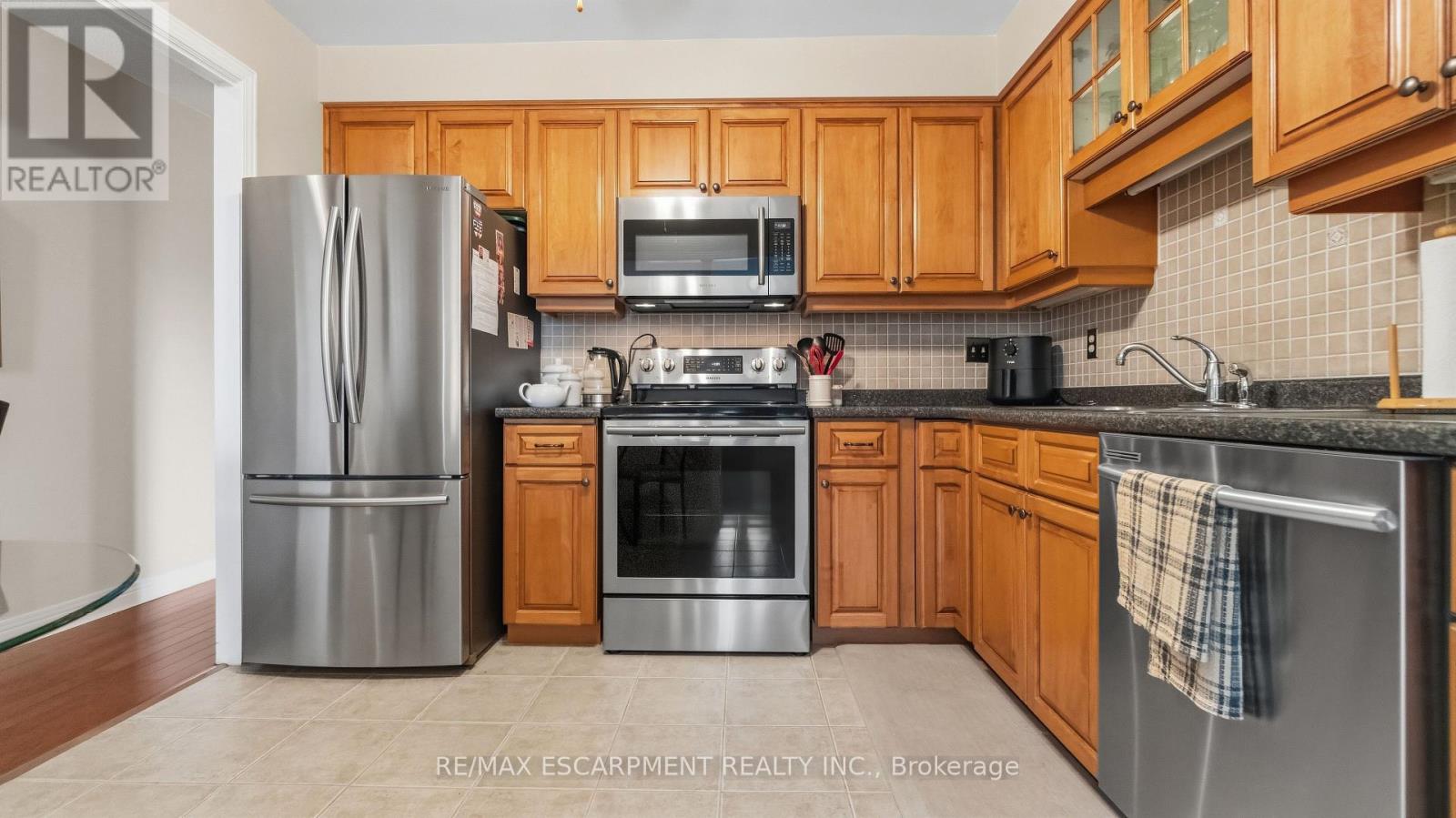 510 - 8 Village Green Boulevard, Hamilton, Ontario  L8G 5B8 - Photo 11 - X13864242