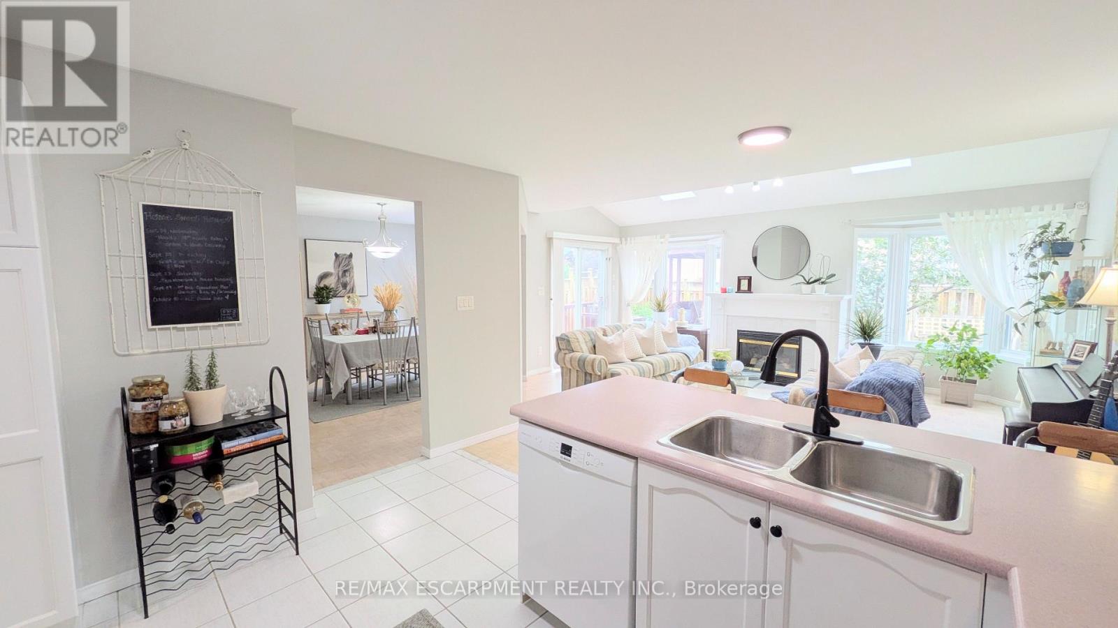68 Benjamin Drive, Hamilton, Ontario  L9A 5K1 - Photo 15 - X13864254