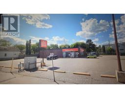 212 CUMBERLAND STREET N, Thunder Bay, Ontario