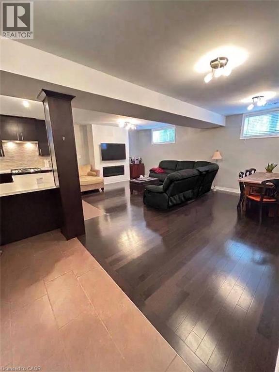 545 Eaglewood Drive Unit# 2 Lower, Hamilton, Ontario  L8W 3J3 - Photo 4 - 40869193