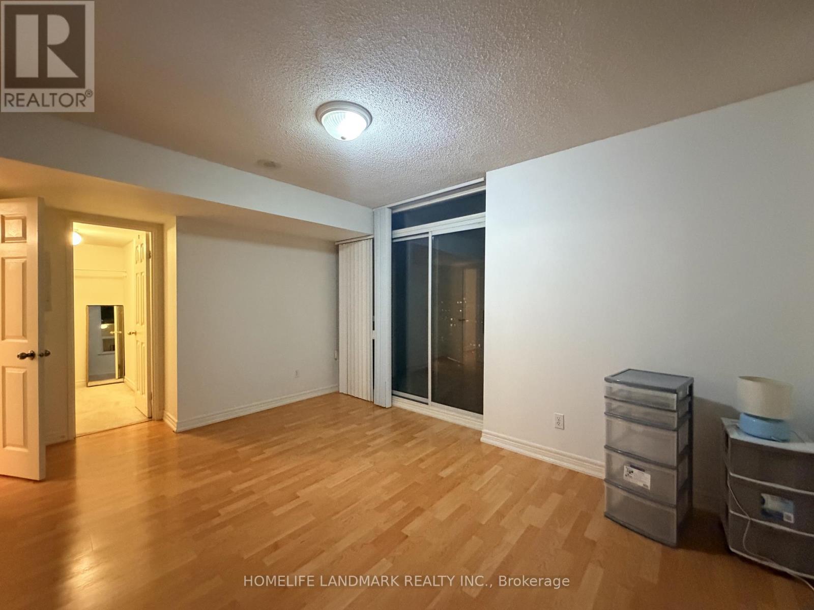2112 - 18 Parkview Avenue, Toronto, Ontario M2N 7H7 - Photo 9 - C13676528