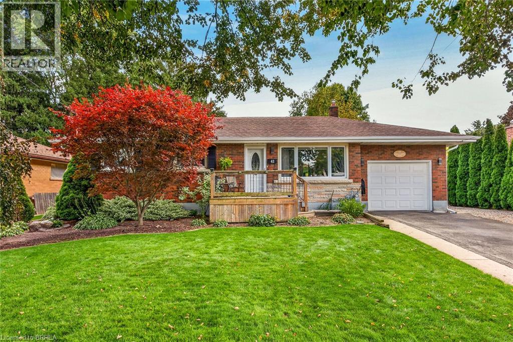 41 KENSINGTON Avenue, Brantford, Ontario