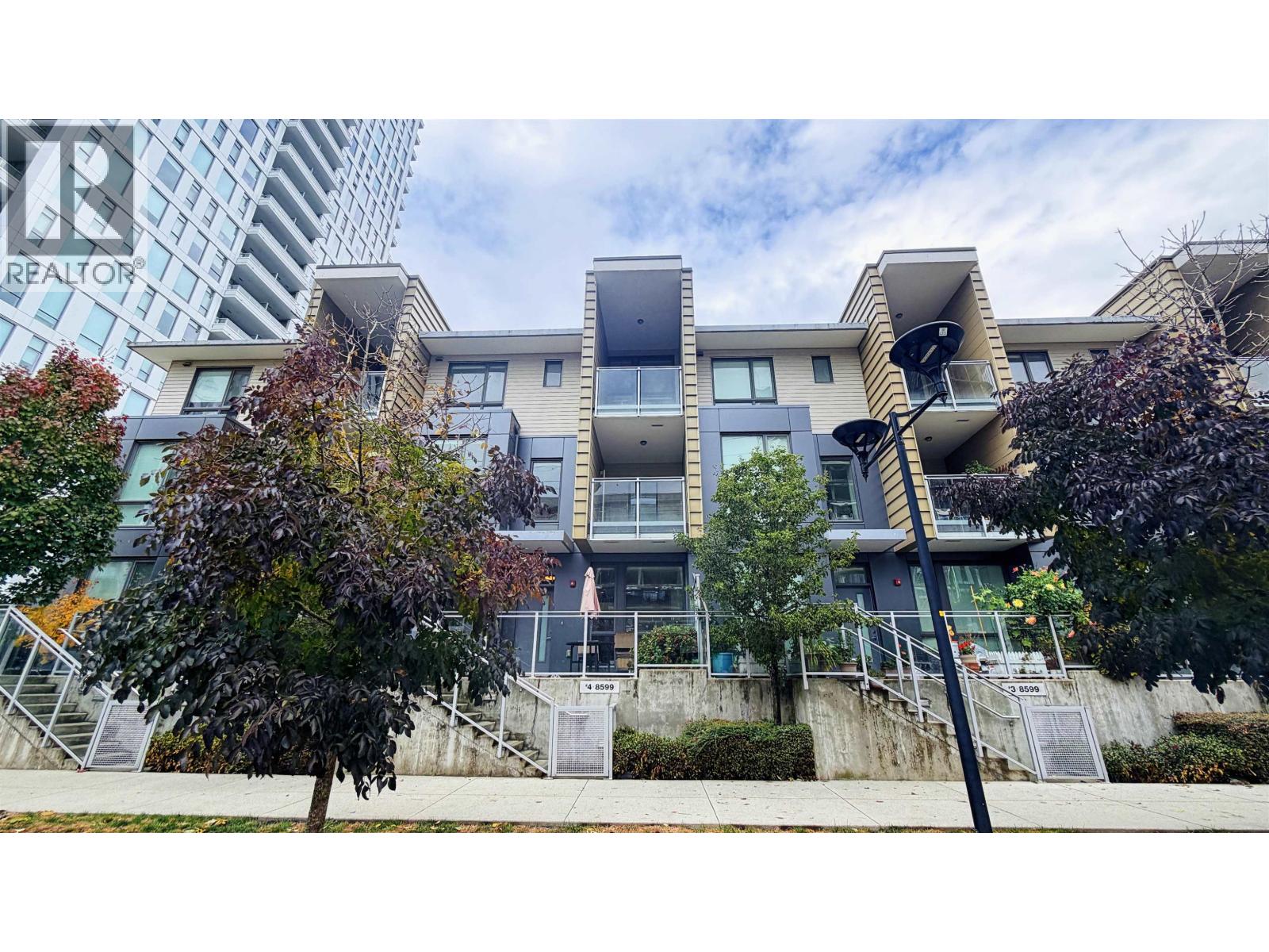 4 8599 RIVER DISTRICT CROSSING, Vancouver, British Columbia