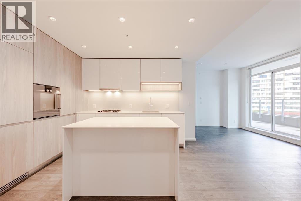 203 6788 MINORU BOULEVARD