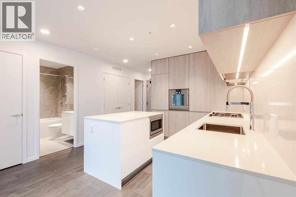 203 6788 MINORU BOULEVARD