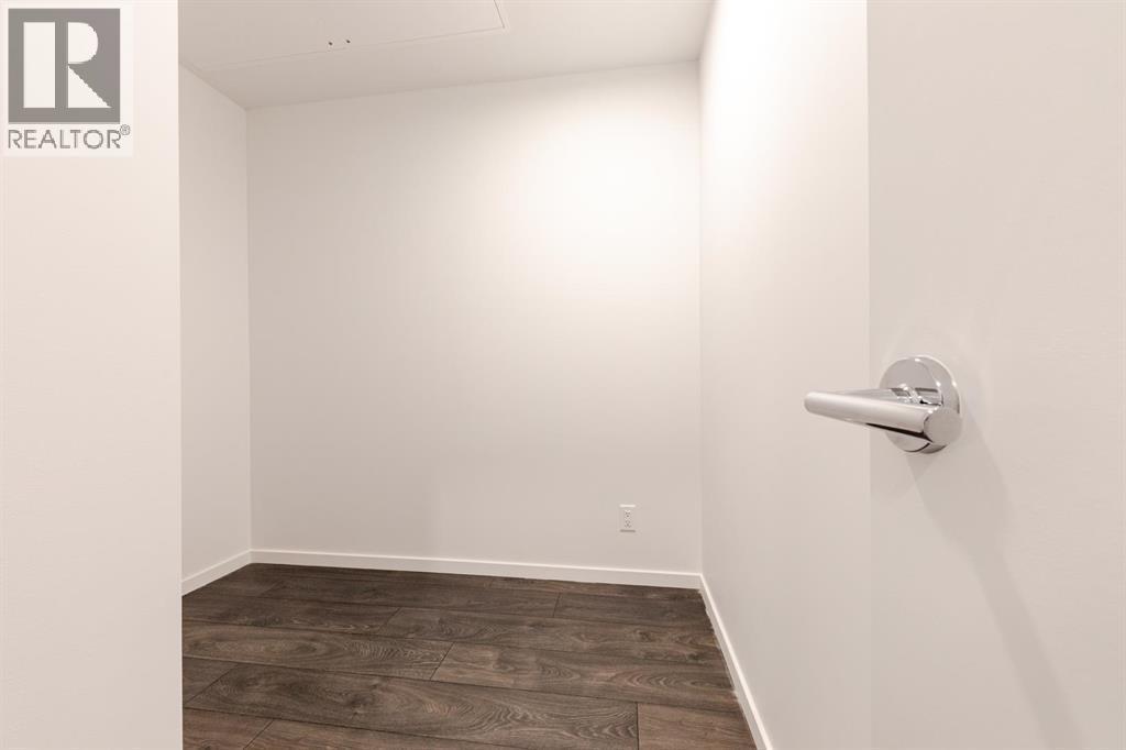 203 6788 MINORU BOULEVARD