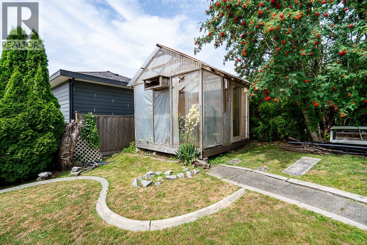 711 Alderson Avenue, Coquitlam, British Columbia  V3K 1T7 - Photo 29 - R3150051