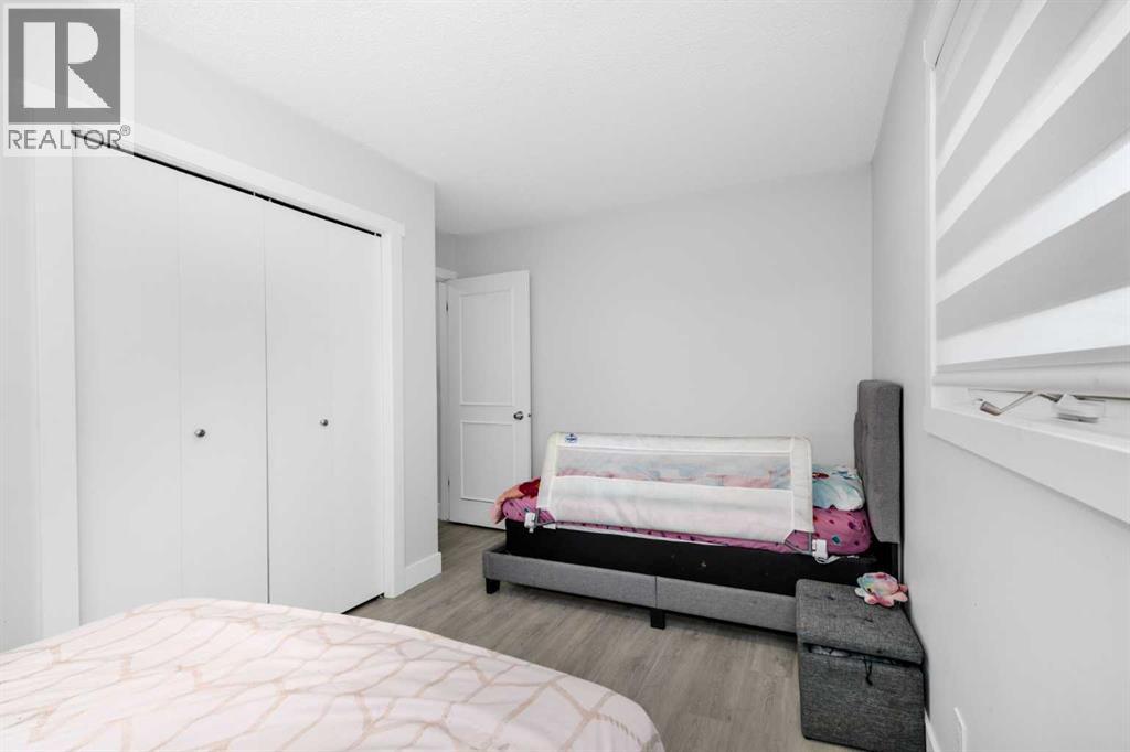 119 Pasadena Green Ne, Calgary, Alberta  T1Y 6M9 - Photo 25 - A2348496