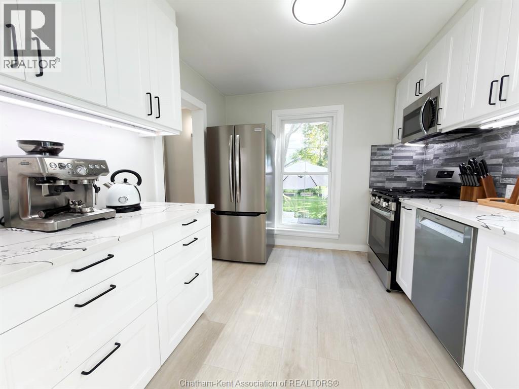 22 Dovercourt Street, Chatham, Ontario  N7L 2E7 - Photo 4 - 26024307