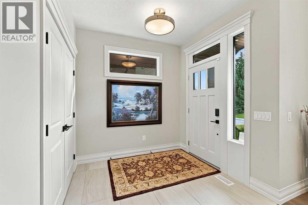 1920 43 Avenue Sw, Calgary, Alberta  T2T 2M9 - Photo 2 - A2350315