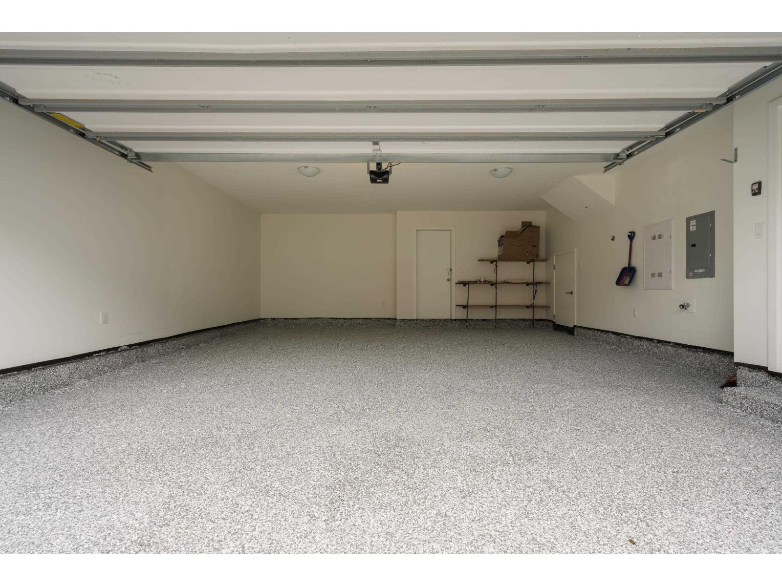 1305 16433 WATSON DRIVE