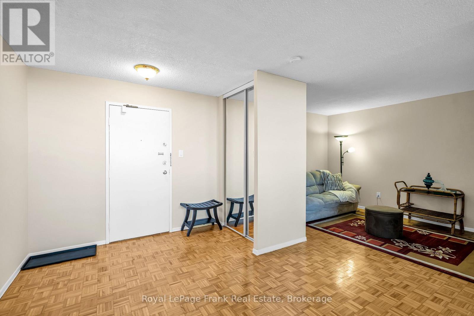 704 - 100 Wingarden Court, Toronto, Ontario M1B 2P4 - Photo 5 - E13864450
