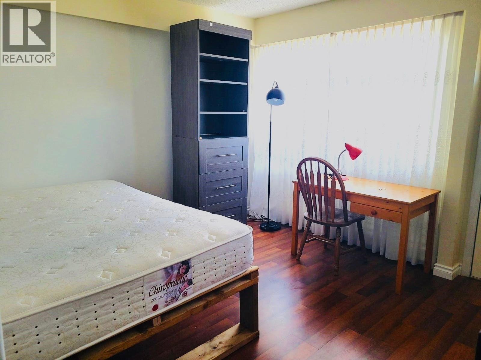 2258 34th Ave E Avenue, Vancouver, British Columbia  V5P 1B1 - Photo 8 - R3171177