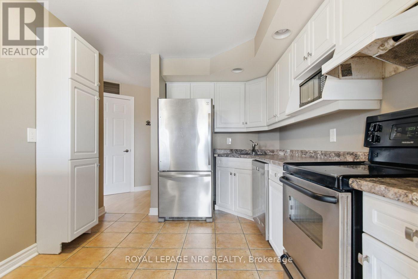 301 - 301-1061 Vansickle Road N, St. Catharines, Ontario  L2S 2X4 - Photo 8 - X13864428
