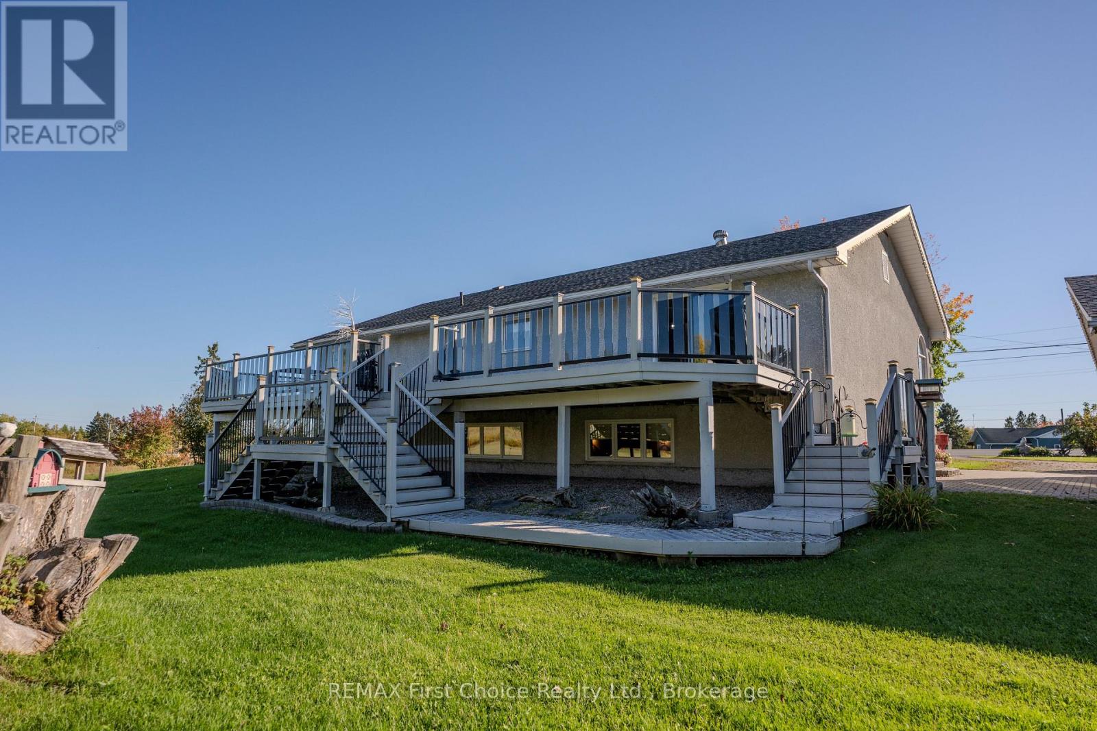 3410 Hwy 11 71 Highway, La Vallee, Ontario  P0W 1C0 - Photo 35 - X13864456
