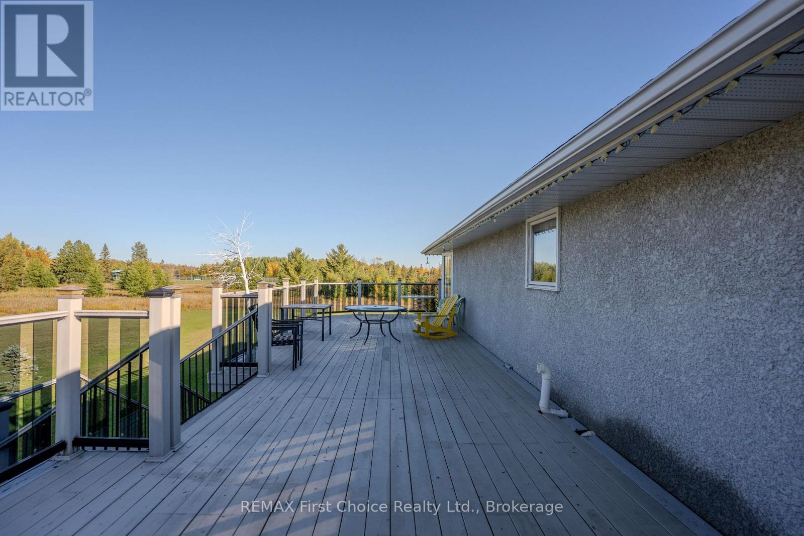 3410 Hwy 11 71 Highway, La Vallee, Ontario  P0W 1C0 - Photo 36 - X13864456