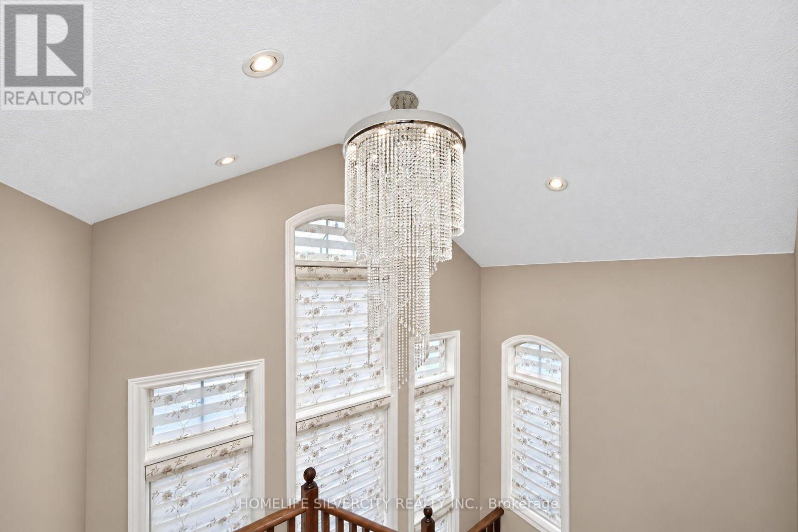 355 Robert Parkinson Drive, Brampton, Ontario  L7A 0G1 - Photo 19 - W13864498