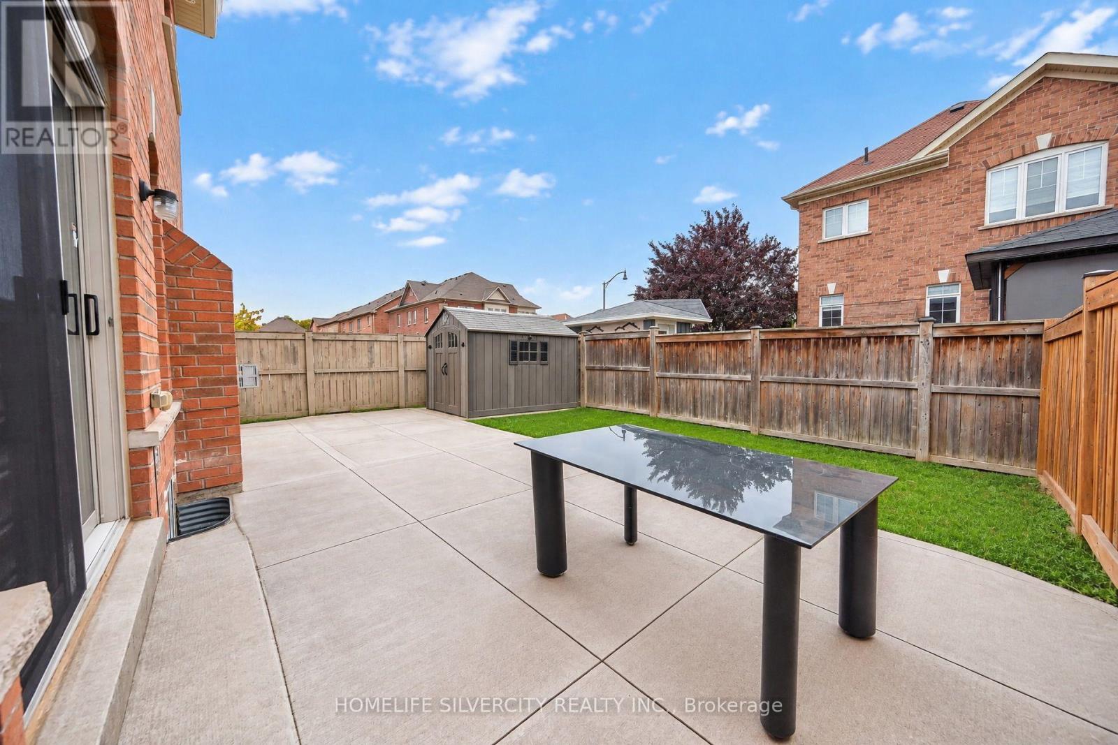 355 Robert Parkinson Drive, Brampton, Ontario  L7A 0G1 - Photo 44 - W13864498
