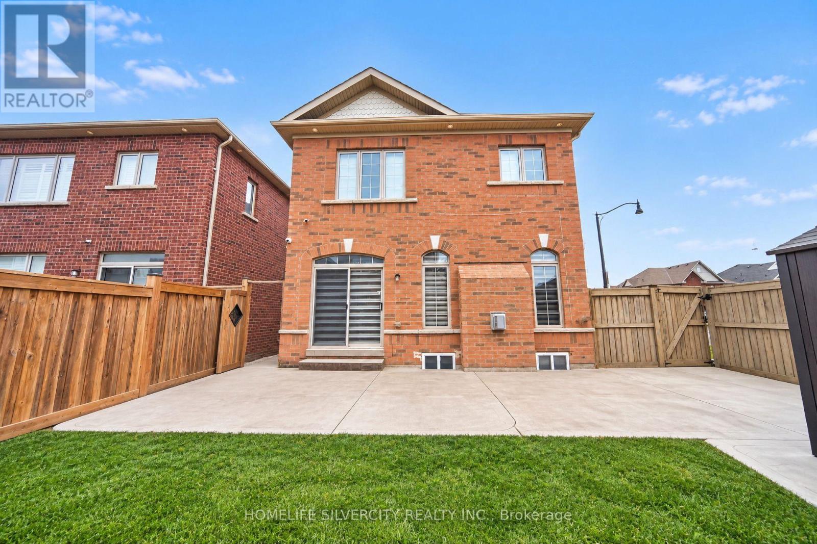 355 Robert Parkinson Drive, Brampton, Ontario  L7A 0G1 - Photo 50 - W13864498