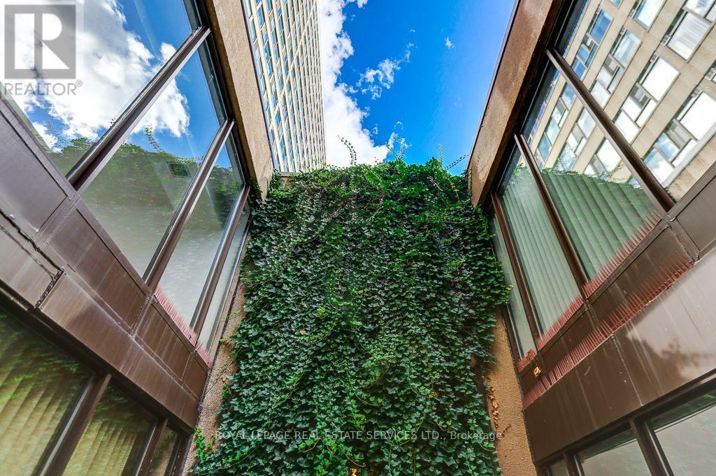 6 - 48 Granby Street, Toronto, Ontario  M5B 2J5 - Photo 44 - C13854400