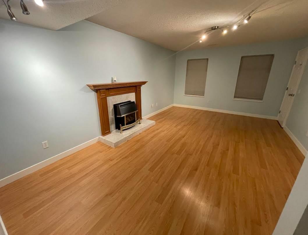 Suite 26458 33 AVE