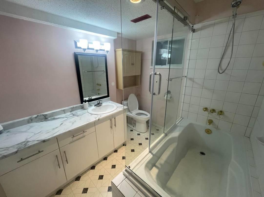 Suite 26458 33 AVE