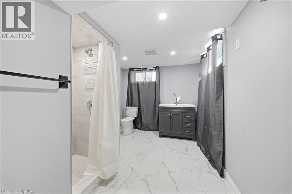 146 Superior Street, Brantford, Ontario  N3S 2L4 - Photo 25 - 40866278