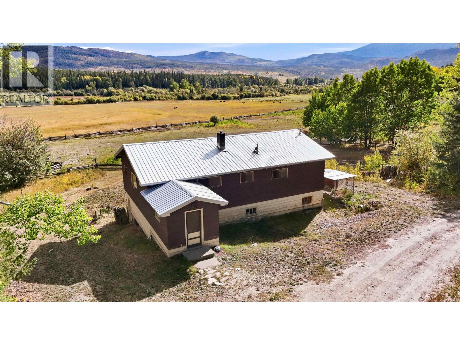 1199 Bittner Road, Chilcotin, British Columbia V0L 1M0 - Photo 9 - C8082564