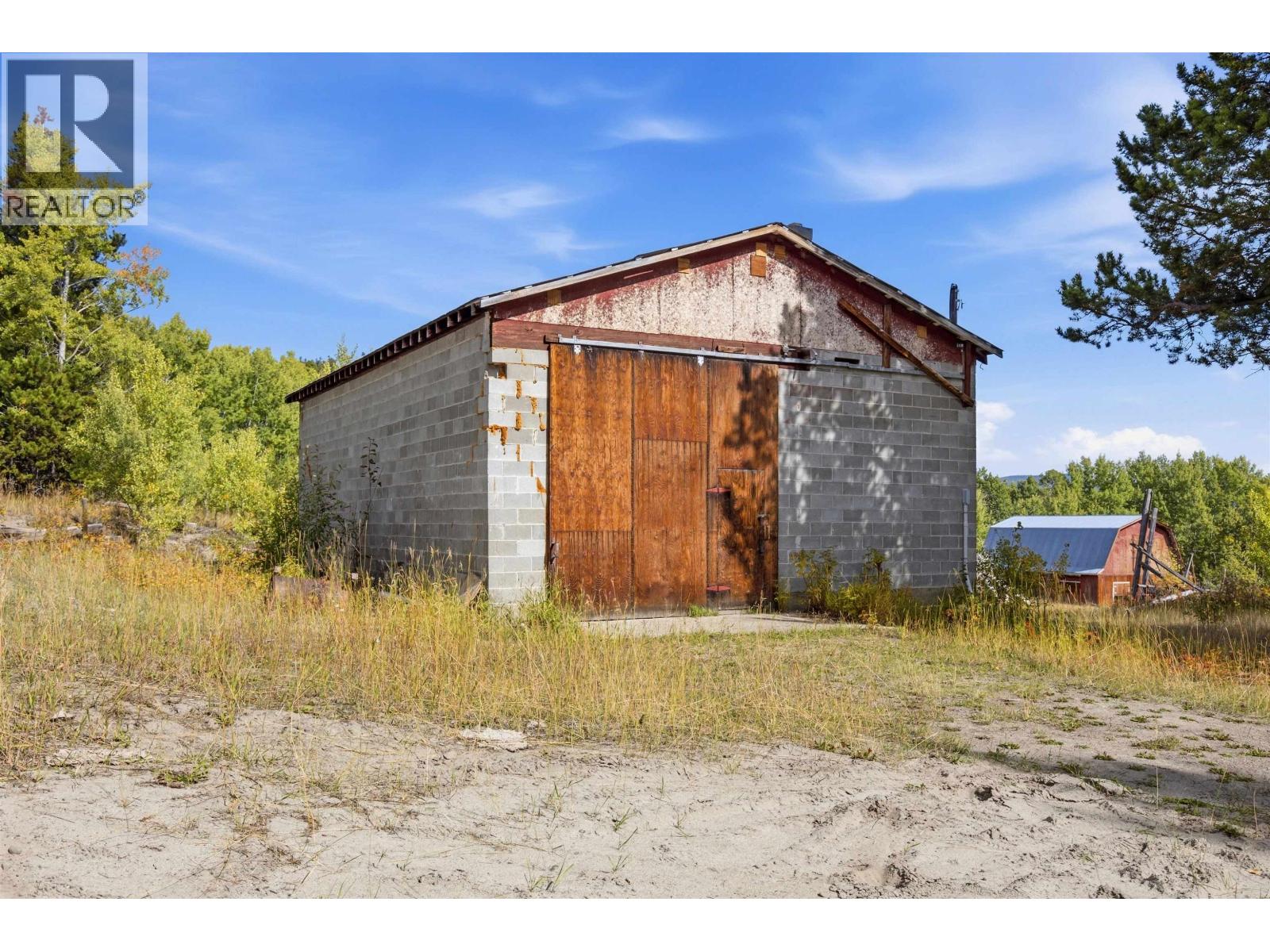 1199 Bittner Road, Chilcotin, British Columbia V0L 1M0 - Photo 15 - C8082564