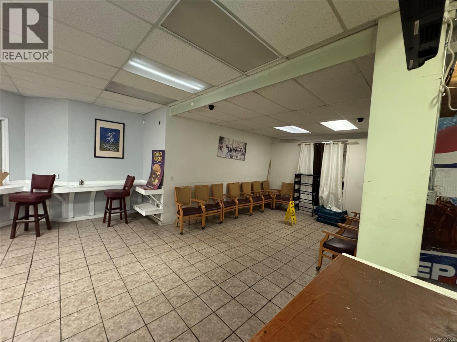 924 Pandora Ave, Victoria, British Columbia  V8V 3P4 - Photo 3 - 1051062