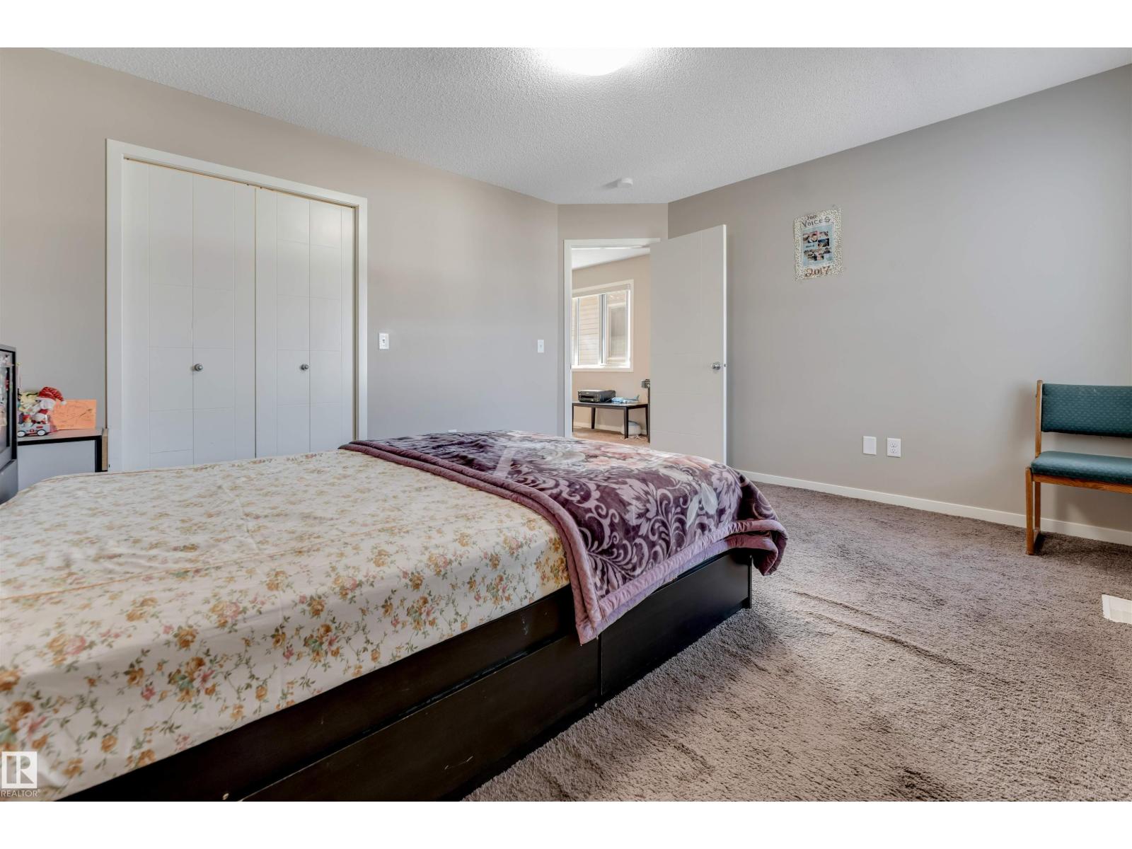 1410 26 AV NW