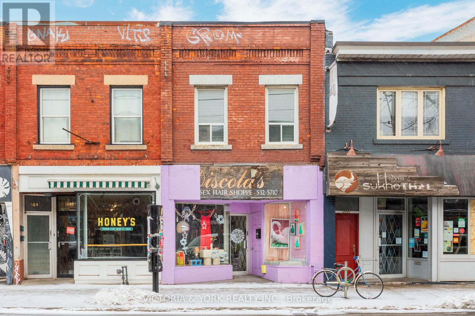 1446 DUNDAS STREET W, Toronto, Ontario