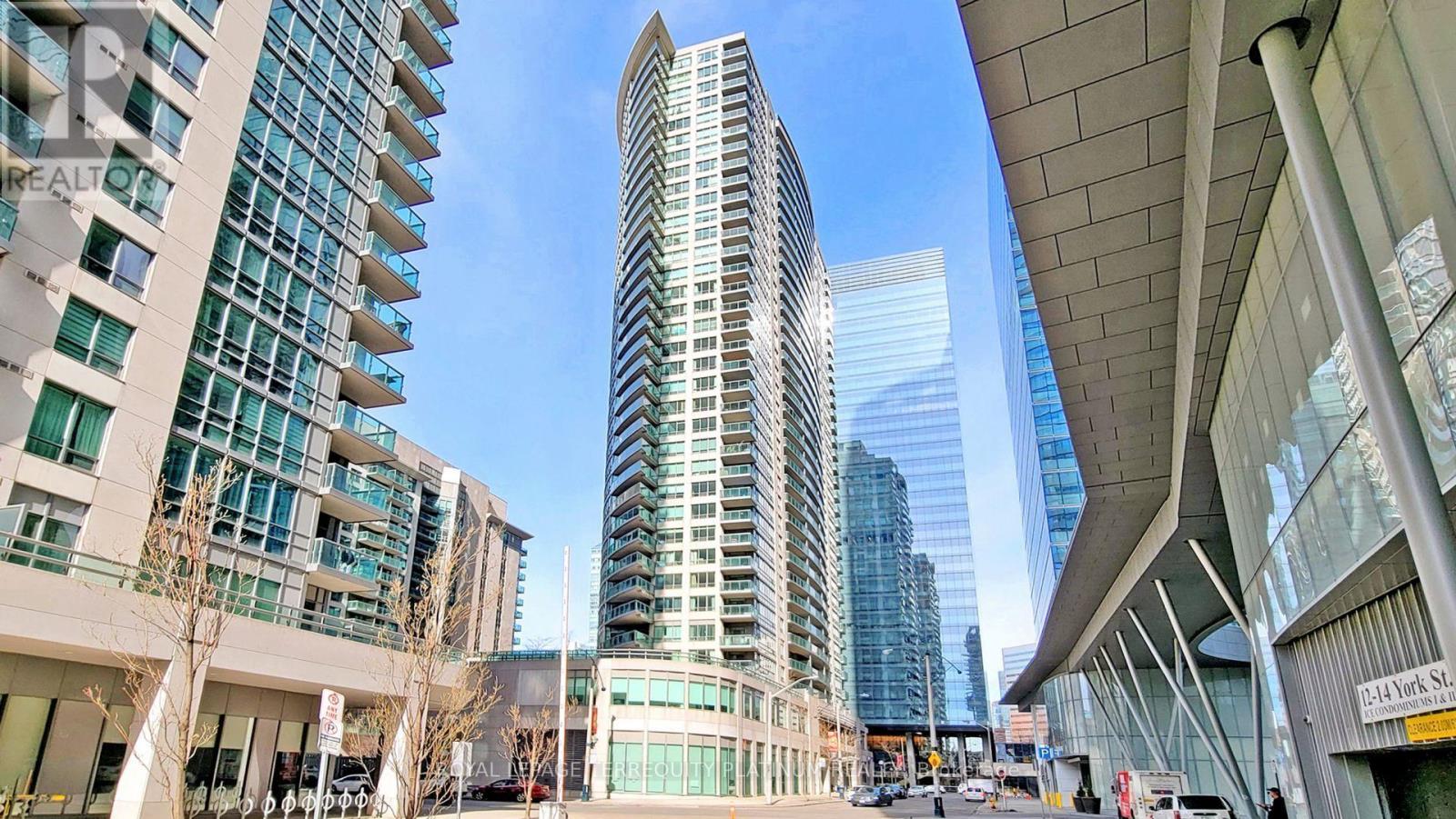 1907 - 30 GRAND TRUNK CRESCENT