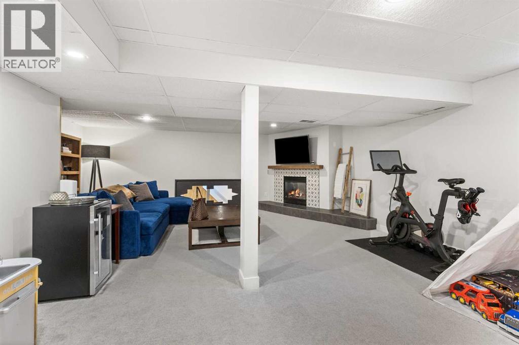 27 Gordon Drive SW