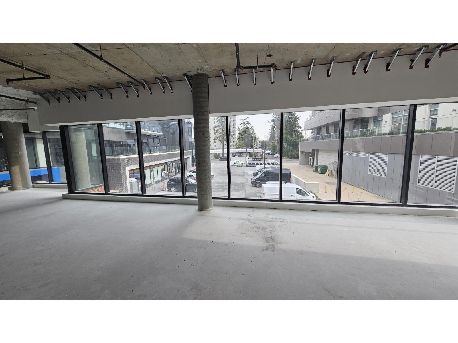 201 1586 JOHNSTON ROAD