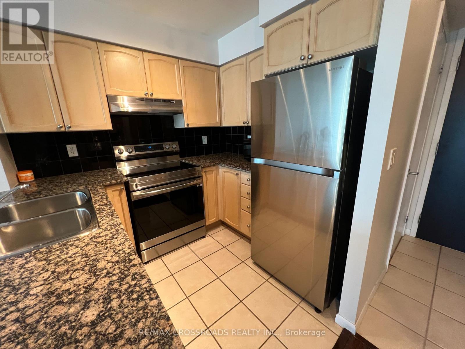 1806 - 231 Fort York Boulevard, Toronto, Ontario  M5V 1B2 - Photo 9 - C13786730