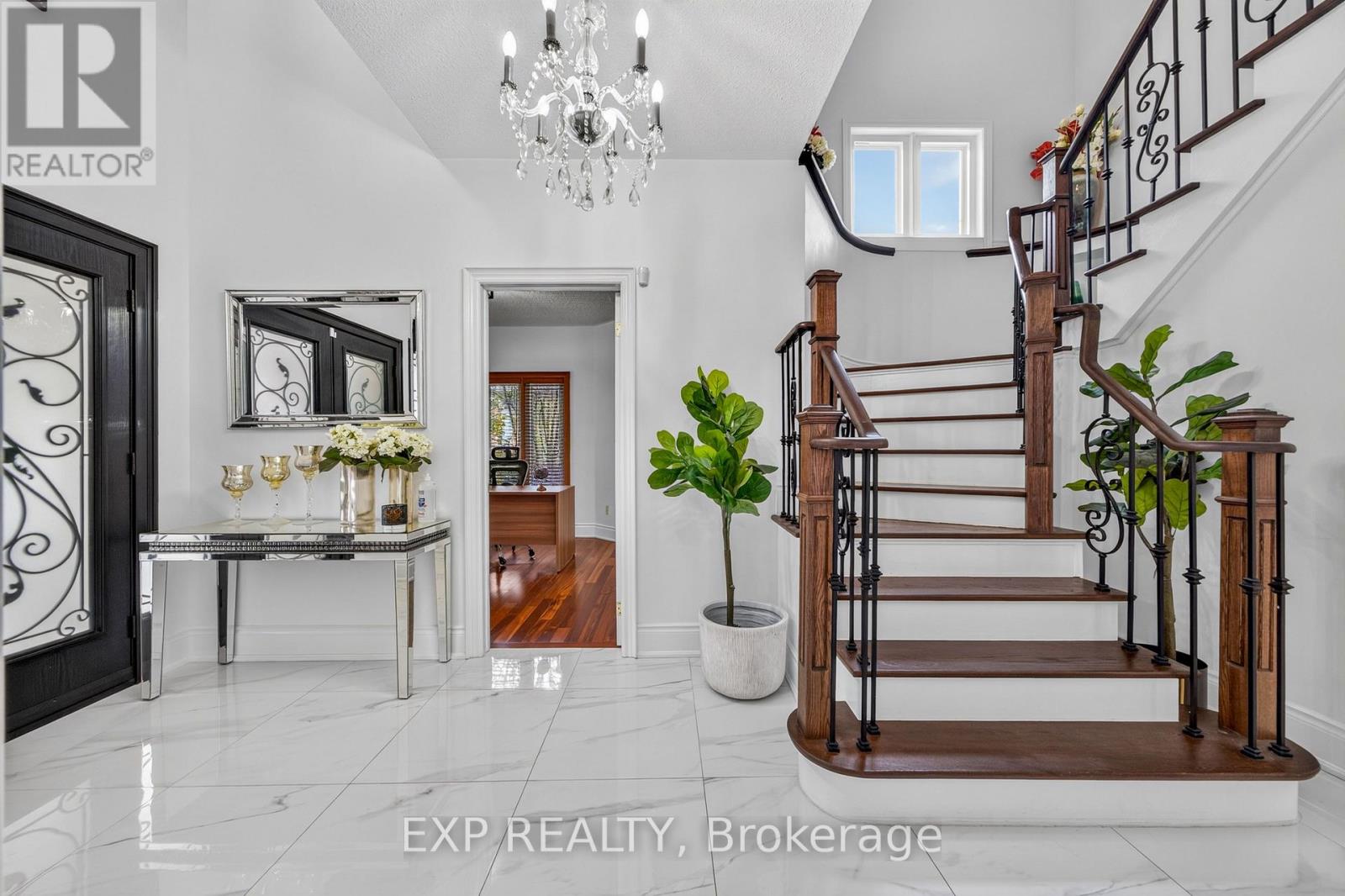 785 Quantra Crescent, Newmarket, Ontario  L3X 1M9 - Photo 7 - N13851066