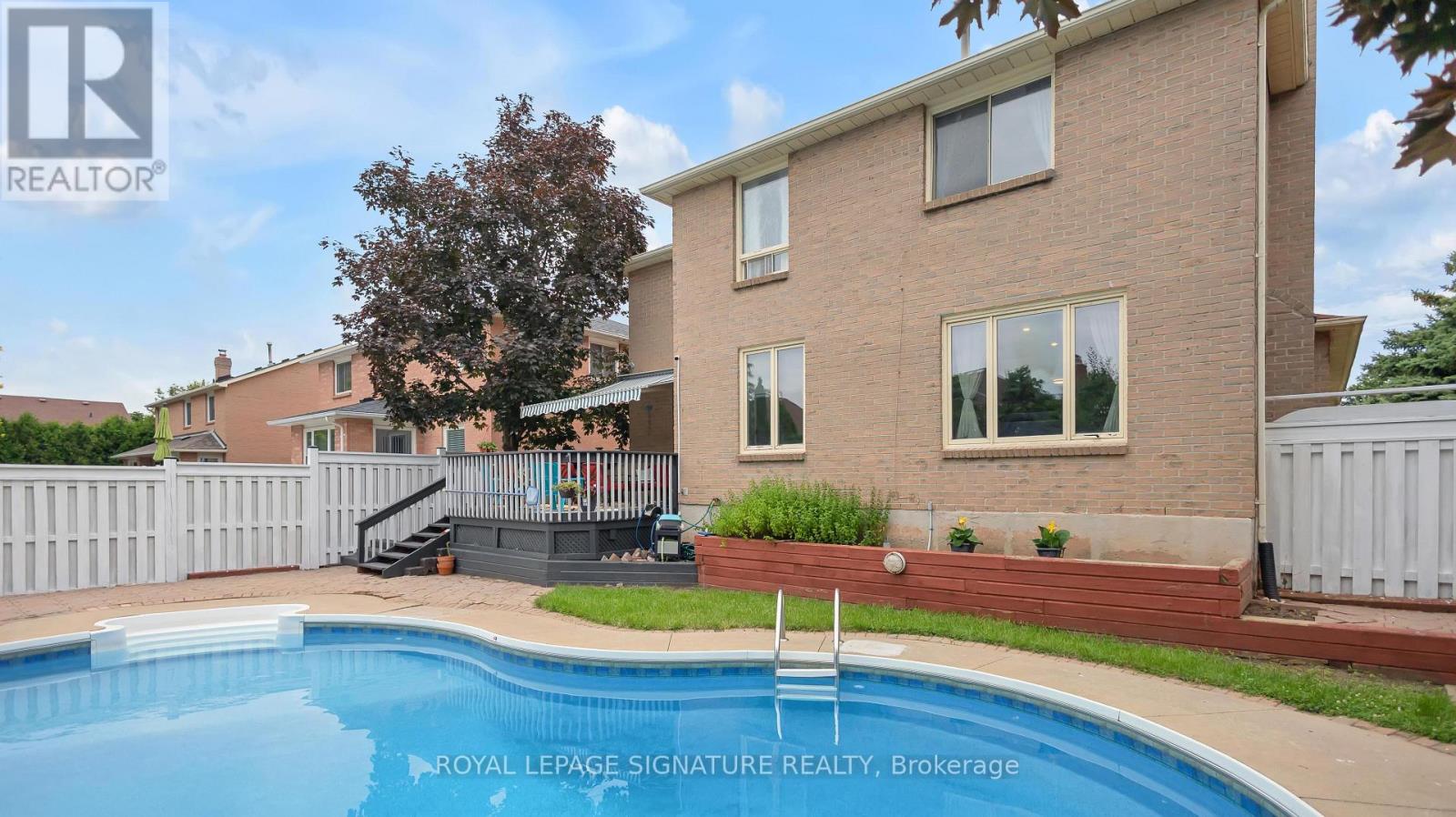 1821 Pilgrims Way, Oakville, Ontario  L6M 1X2 - Photo 39 - W13860702