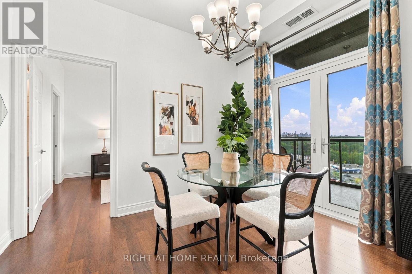 1301 - 1135 Royal York Road, Toronto, Ontario  M9A 0C3 - Photo 14 - W13864562
