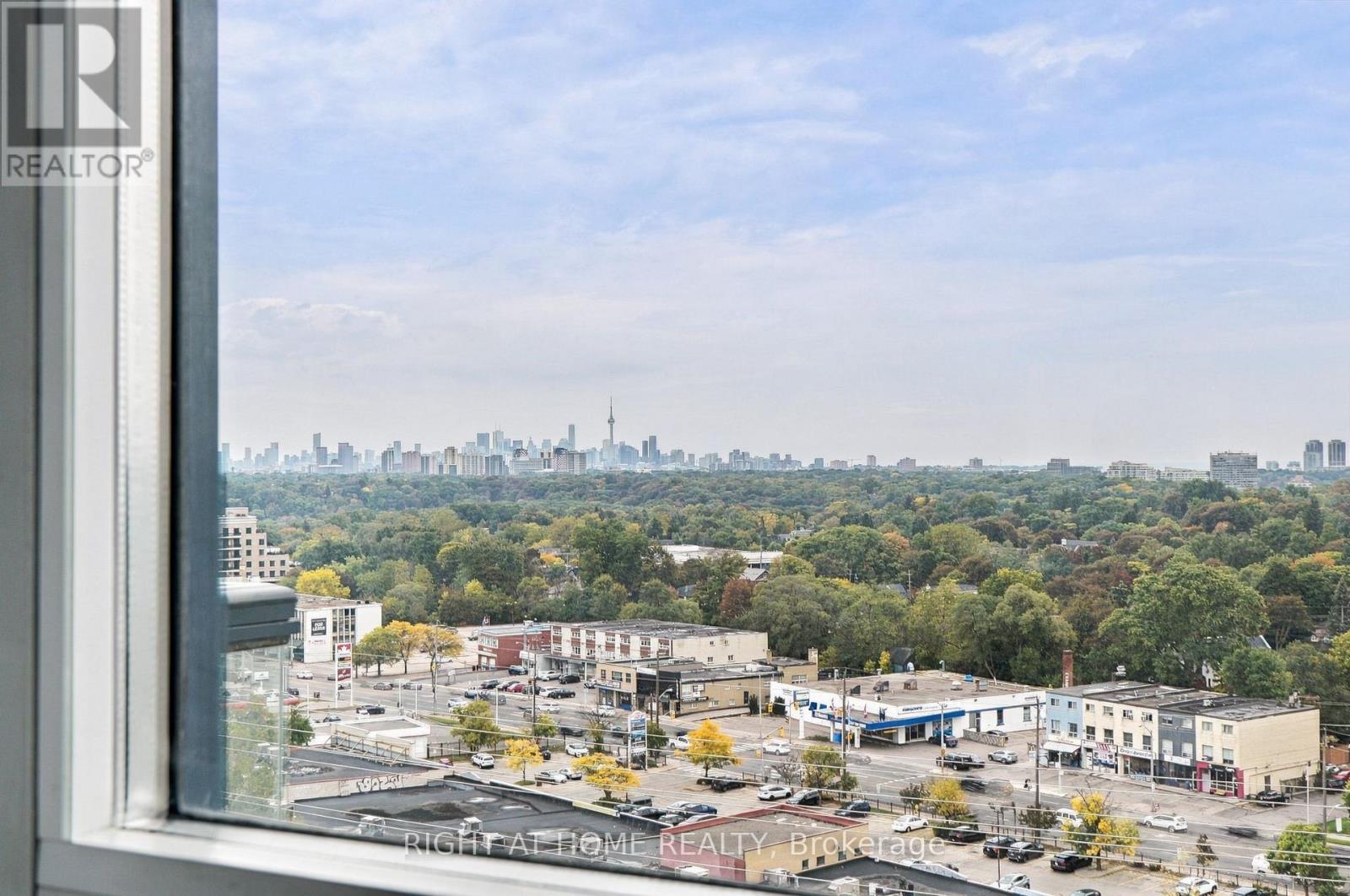 1301 - 1135 Royal York Road, Toronto, Ontario  M9A 0C3 - Photo 38 - W13864562