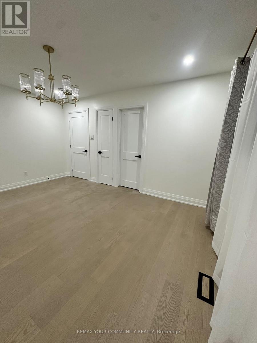 2063 Waters Edge Drive, Oakville, Ontario L6L 1A3 - Photo 7 - W13622126