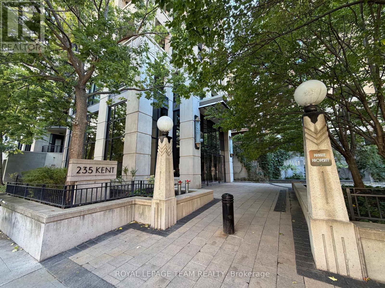 911 - 235 Kent Street, Ottawa, Ontario  K2P 1Z9 - Photo 2 - X13864460