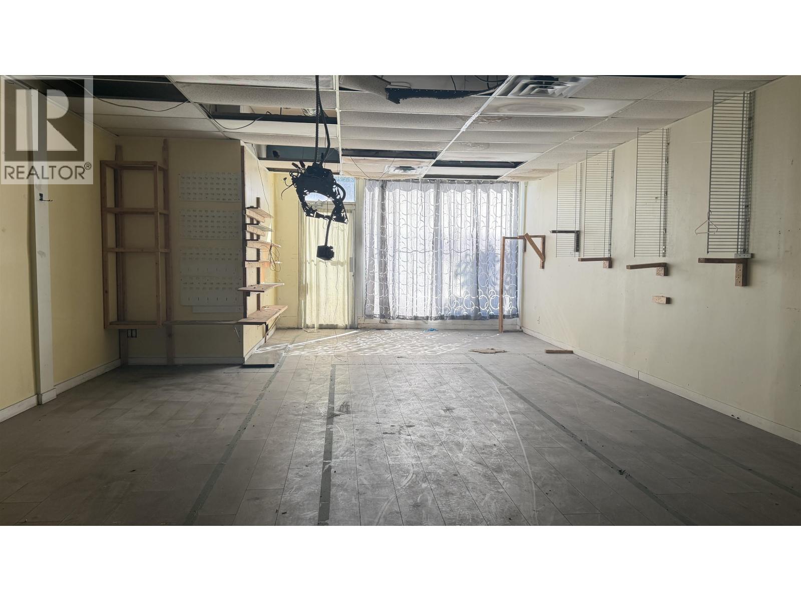2127 Kingsway, Vancouver, British Columbia  V5N 2T4 - Photo 3 - C8082514
